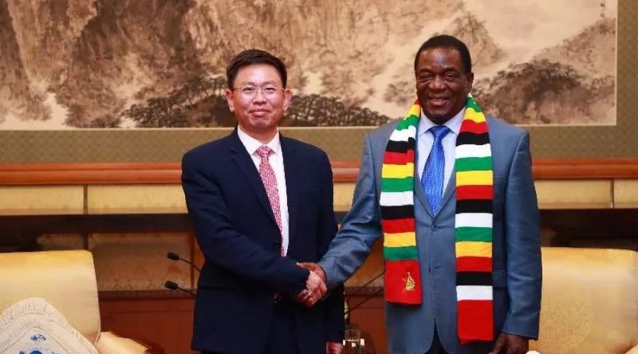 津巴布韦总统会见张华荣 华坚集团拟投资该国促其工业化